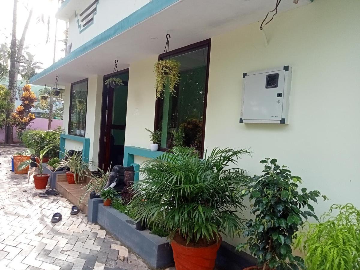 Lavender Residency Bed and Breakfast Varkala Exteriör bild