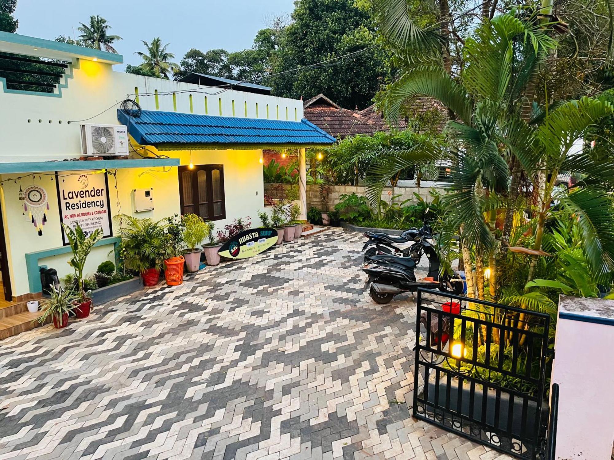 Lavender Residency Bed and Breakfast Varkala Exteriör bild